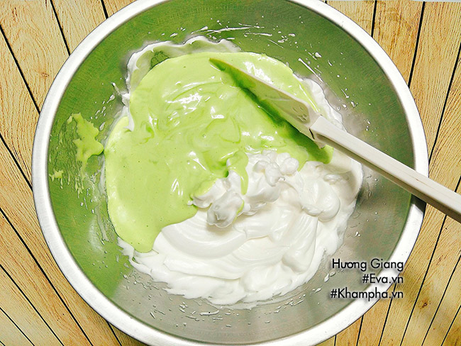 Bánh chiffon lá dứa mềm thơm, nhìn đã thấy mát mắt - 7