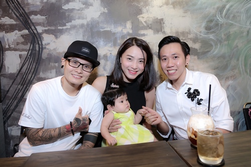 Trấn Thành ăn mặc giản dị, hát đến nửa đêm chúc mừng Anh Đức - 8