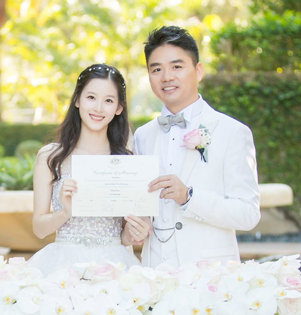 Yêu đại gia U40, “cô bé trà sữa” đổi đời thành nữ tỷ phú trẻ nhất Trung Quốc - 7