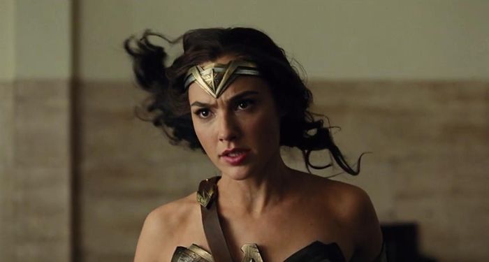 Hé lộ hành trình Wonder Woman - Người Dơi đi tìm các siêu anh hùng thành lập amp;#34;Liên Minh Công Lýamp;#34; - 2