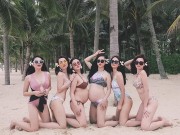 Làm mẹ - Dàn “thiên thần” bỉm sữa Hà Nội, ai cũng xinh đẹp, con ngoan, chồng chiều làm dân tình nghiêng ngả