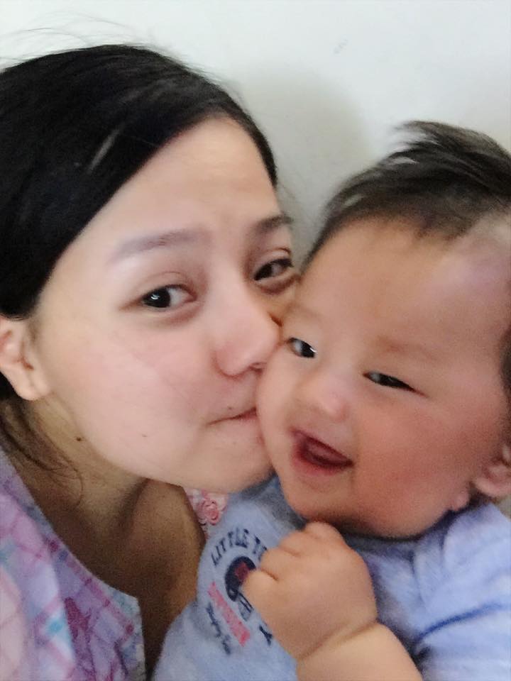 amp;#34;Yêu hết sẩyamp;#34; con trai 3 tháng tuổi ú na ú nần của diễn viên Khánh Hiền và chồng Việt kiều - 3