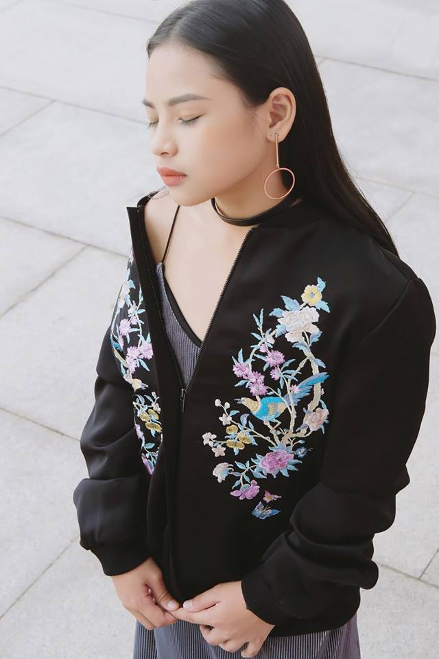 Mẫu nhí 11 tuổi nổi tiếng Sài Gòn: amp;#34;Em thích thì em mặc thôi, không e ngại gìamp;#34; - 7