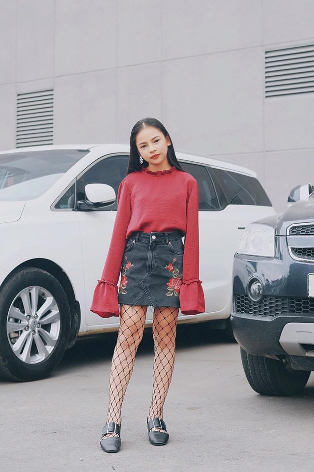Mẫu nhí 11 tuổi nổi tiếng Sài Gòn: amp;#34;Em thích thì em mặc thôi, không e ngại gìamp;#34; - 8
