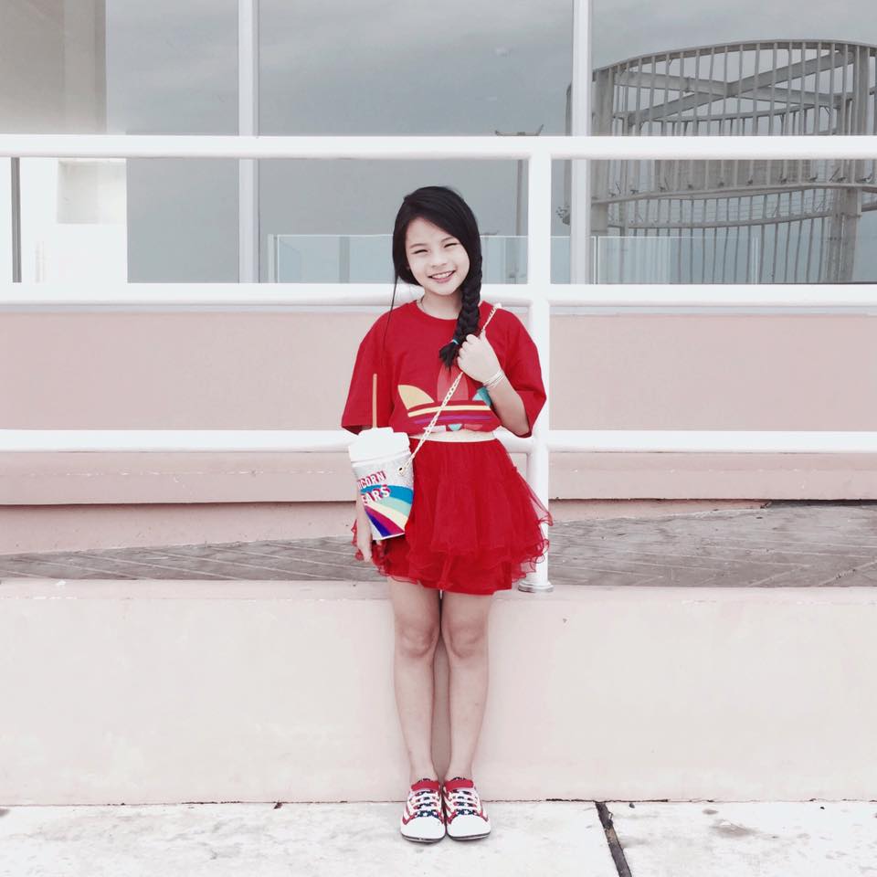 Mẫu nhí 11 tuổi nổi tiếng Sài Gòn: amp;#34;Em thích thì em mặc thôi, không e ngại gìamp;#34; - 16