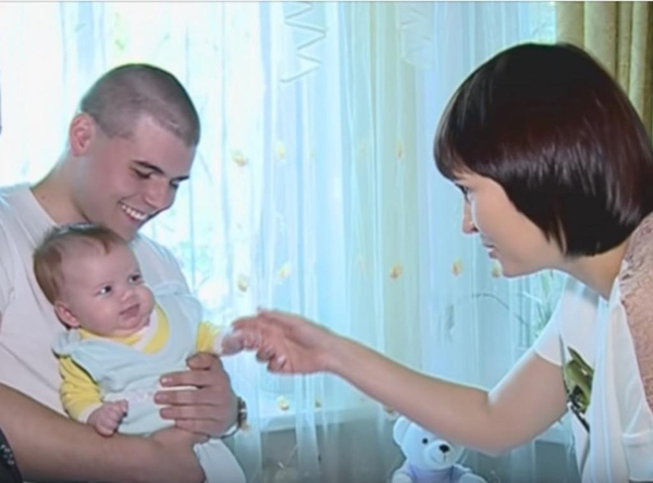 Cuộc sống mới của bé sơ sinh bị mẹ chôn sống trong rừng và kiến bâu đầy thân cách đây 2 năm - 5