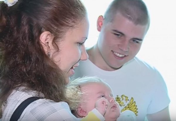 Cuộc sống mới của bé sơ sinh bị mẹ chôn sống trong rừng và kiến bâu đầy thân cách đây 2 năm - 6