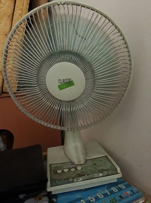 Giới trẻ hào hứng khoe quạt điện cổ amp;#34;nhiều tuổi hơn cả mìnhamp;#34; mà vẫn dùng tốt, nhà bạn có không? - 12