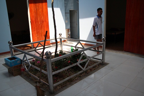 Cuộc sống hiện tại của người mẹ muốn 6 con ăn một bữa thật no rồi uống thuốc độc cùng chết - 3