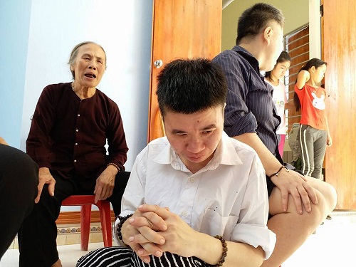 Cuộc sống hiện tại của người mẹ muốn 6 con ăn một bữa thật no rồi uống thuốc độc cùng chết - 2