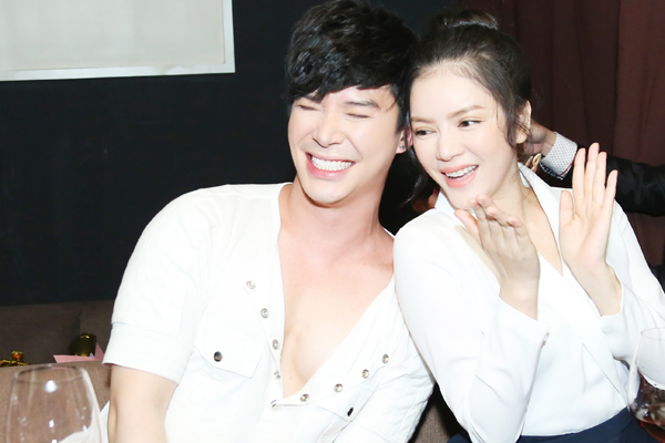 Hết hôn má Lý Nhã Kỳ, Nathan Lee lại chạm môi Phương Mai trong tiệc sinh nhật - 9