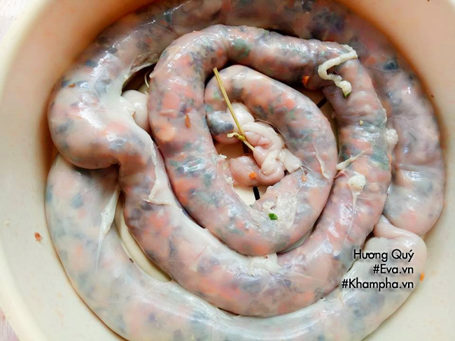 Lòng heo nhồi thịt chiên vừa lạ vừa ngon, ai ăn cũng mê - 6