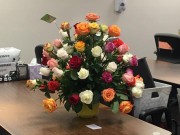 Tin tức - Cảm động câu chuyện người chồng đã chết cách đây 2 năm bất ngờ gửi lẵng hoa tặng vợ