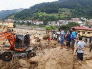 Tin tức - Những hình ảnh kinh hoàng về trận lũ quét ở Mù Cang Chải, Sơn La khiến 25 người chết và mất tích