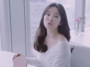 Làng sao - Song Hye Kyo trở lại khoe vẻ đẹp tươi tắn, ngọt ngào của "cô dâu tháng 10"