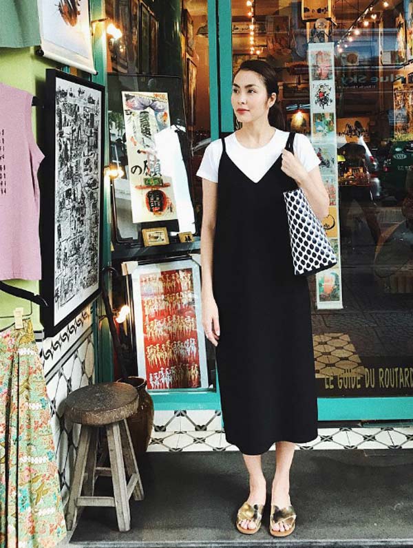 Sao Việt 24h qua: Thảo Trang amp;#34;xấu lạamp;#34; vừa đội vương miện vừa cho con bú - 10