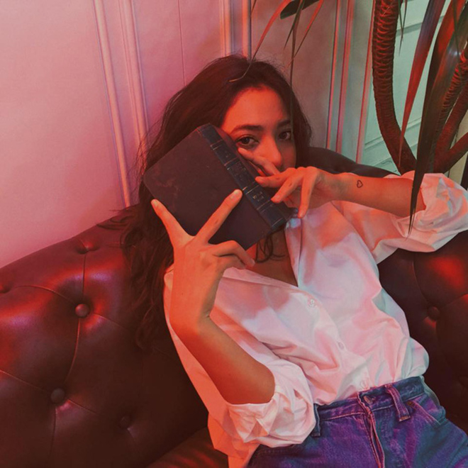 Để vừa sang chảnh lại kiêu kỳ hãy học theo ngay các bí kíp tạo dáng chụp ảnh này - 16