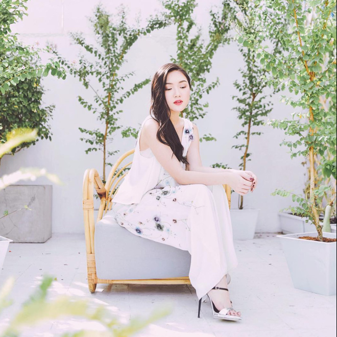 Để vừa sang chảnh lại kiêu kỳ hãy học theo ngay các bí kíp tạo dáng chụp ảnh này - 4