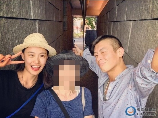 amp;#34;Con gái rượuamp;#34; của ông bố tai tiếng Trần Quán Hy yêu không chịu nổi - 4