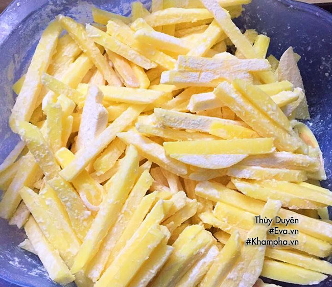 Đãi con khoai tây lắc phô-mai thơm lừng, giòn tan - 4