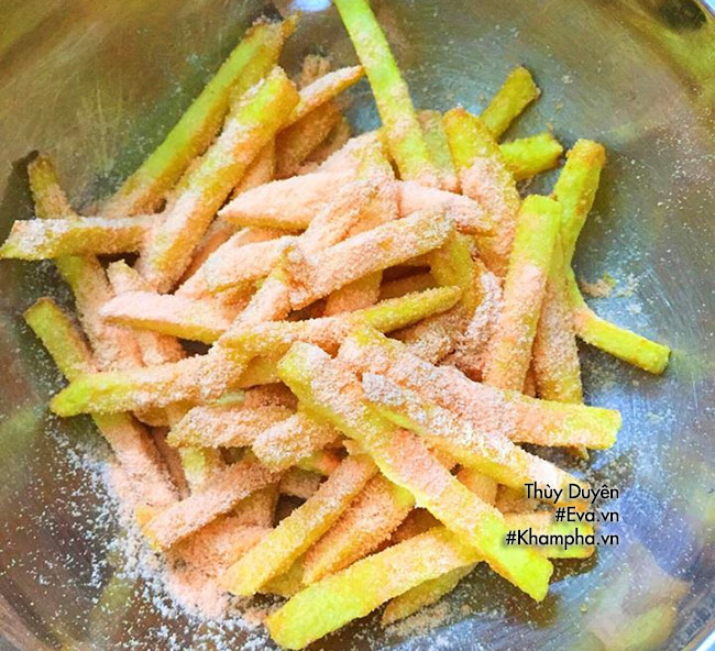 Đãi con khoai tây lắc phô-mai thơm lừng, giòn tan - 7