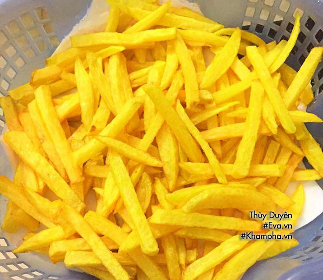Đãi con khoai tây lắc phô-mai thơm lừng, giòn tan - 6