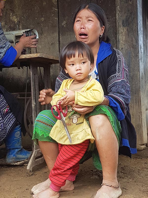 Ứa nước mắt cảnh đại gia đình có 5 người chết và mất tích sau trận “đại hồng thủy” - 3