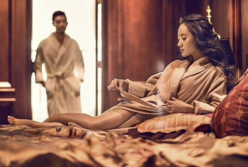 Bàng hoàng phát hiện người yêu thiếu gia làm… trai bao - 1