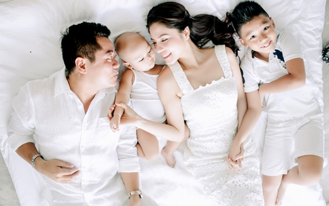 Có 2 con trai, Kiwi Ngô Mai Trang vừa tiếp tục sinh quý tử thứ 3 - 3