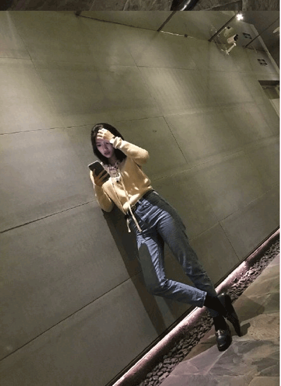 Cặp đôi đồng tính nữ đẹp amp;#34;sắc nước hương trờiamp;#34; khiến dân mạng quyết tìm danh tính - 7