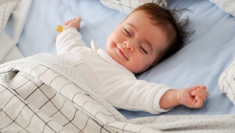 Ba mẹ lùn tịt, con vẫn cao nhất lớp: bí quyết là đây! - 1