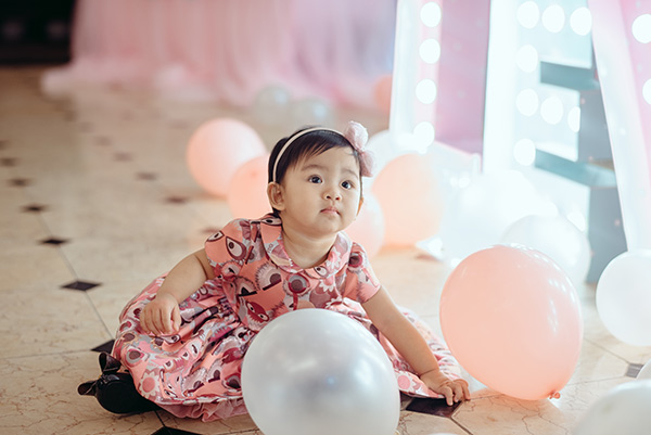 Á hậu Hoàn vũ Việt Nam 2015 kể về năm đầu làm mẹ ở tuổi 24 và kỷ niệm đi đẻ còn thèm bánh giò - 5