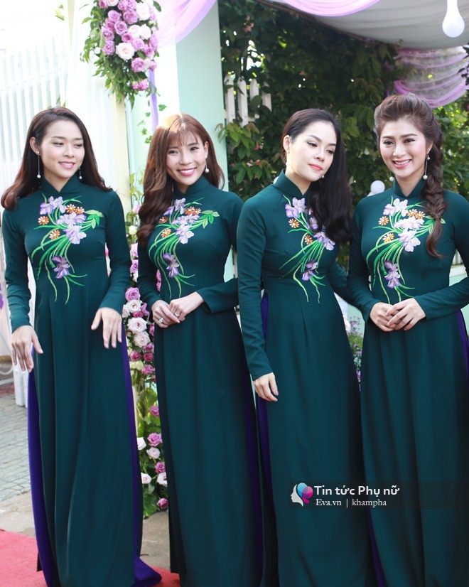 Đội phù dâu, phù rể hot nhất hôm nay: Nhiều sao Việt có gia đình nhận bê tráp ở lễ vu quy của Lê Phương - 5