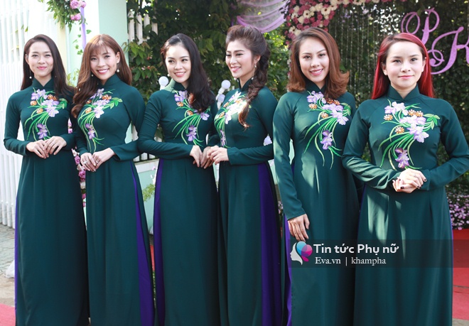 Đội phù dâu, phù rể hot nhất hôm nay: Nhiều sao Việt có gia đình nhận bê tráp ở lễ vu quy của Lê Phương - 8