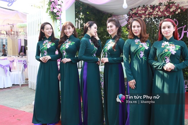 Đội phù dâu, phù rể hot nhất hôm nay: Nhiều sao Việt có gia đình nhận bê tráp ở lễ vu quy của Lê Phương - 9