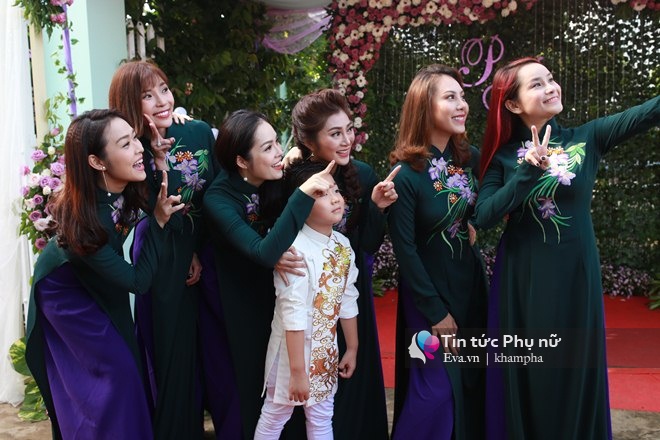 Đội phù dâu, phù rể hot nhất hôm nay: Nhiều sao Việt có gia đình nhận bê tráp ở lễ vu quy của Lê Phương - 14
