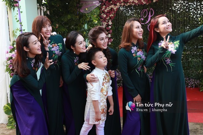 Đội phù dâu, phù rể hot nhất hôm nay: Nhiều sao Việt có gia đình nhận bê tráp ở lễ vu quy của Lê Phương - 15