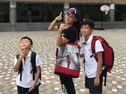 Làng sao - Tạ Đình Phong hạnh phúc bên tình mới, Trương Bá Chi dùng hai con "đá xoáy" chồng cũ