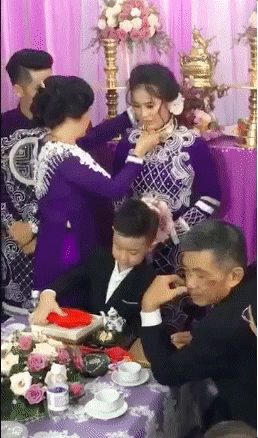 Bí mật bộ áo dài cưới giúp cô dâu Lê Phương trẻ trung xinh đẹp bên chú rể kém 7 tuổi - 9