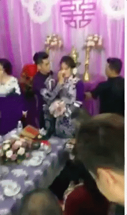 Bí mật bộ áo dài cưới giúp cô dâu Lê Phương trẻ trung xinh đẹp bên chú rể kém 7 tuổi - 5