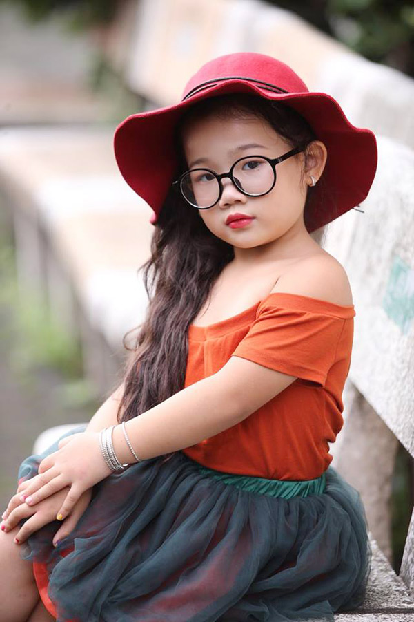 Cô bé nhút nhát “lột xác” thành siêu mẫu nhí - 8