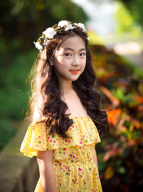 Bé gái Hải Dương 9 tuổi cao 1m47, cằm V-line thanh tú tự nhiên đúng chuẩn “hoa hậu” - 9