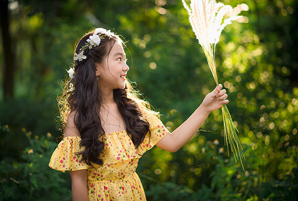 Bé gái Hải Dương 9 tuổi cao 1m47, cằm V-line thanh tú tự nhiên đúng chuẩn “hoa hậu” - 10