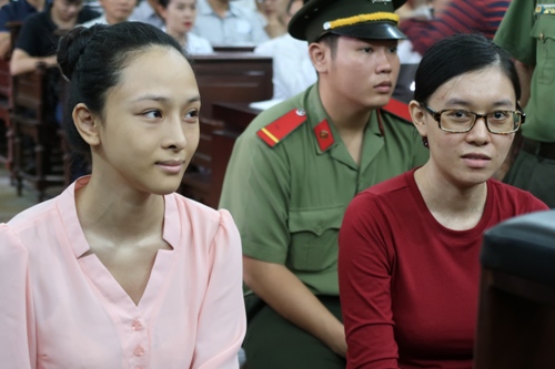 Tin nóng: Công an tạm đình chỉ điều tra vụ án Hoa hậu Phương Nga - 1