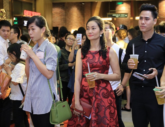 Hạnh Thúy và các sao Việt hớn hở khi đi xem amp;#34;Tam sinh tam thếamp;#34; của Lưu Diệc Phi - 1