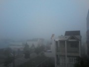 Tin tức - Hiện tượng lạ: Sương mù như muốn… “nuốt chửng” Cần Thơ