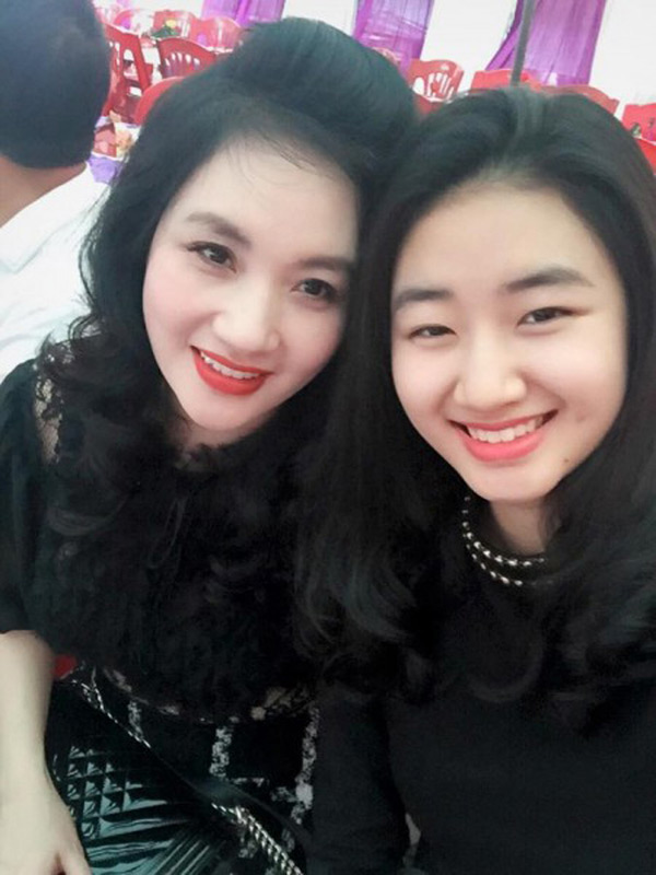 Những bà mẹ amp;#34;đẹp như hoa hậuamp;#34; trong showbiz Việt - 5