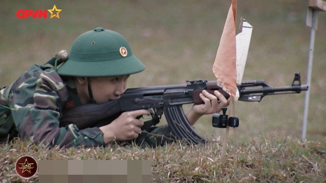 Sao nhập ngũ: Khắc Việt trải lòng xúc động cảm xúc vào quân ngũ, Huy Cung suýt bị đuối nước - 13