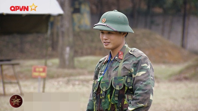 Sao nhập ngũ: Khắc Việt trải lòng xúc động cảm xúc vào quân ngũ, Huy Cung suýt bị đuối nước - 15