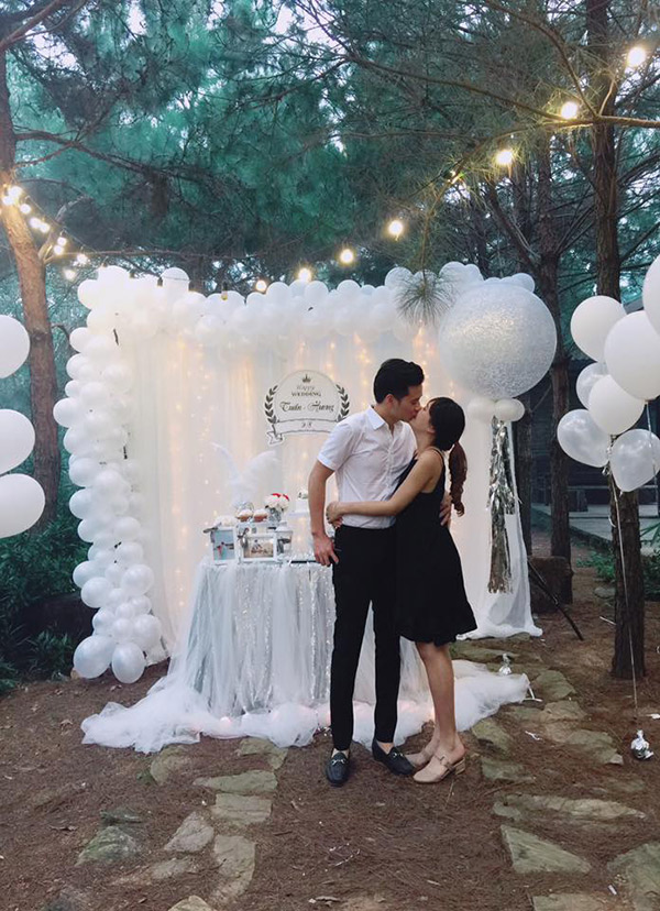 Kỷ niệm 5 tháng cưới, “hotgirl dân tộc” được chồng bí mật thuê biệt thự tổ chức tiệc siêu lãng mạn - 2